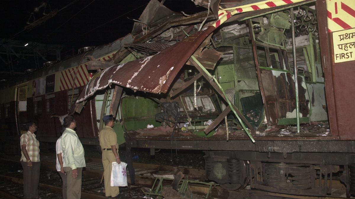 Bombay High Court reserves order on petitions and appeals in Mumbai 7/11 train blasts   