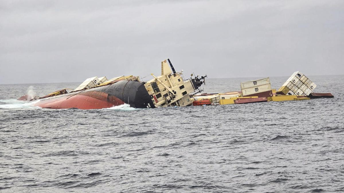 Kerala government declares Kochi shipwreck a State disaster 